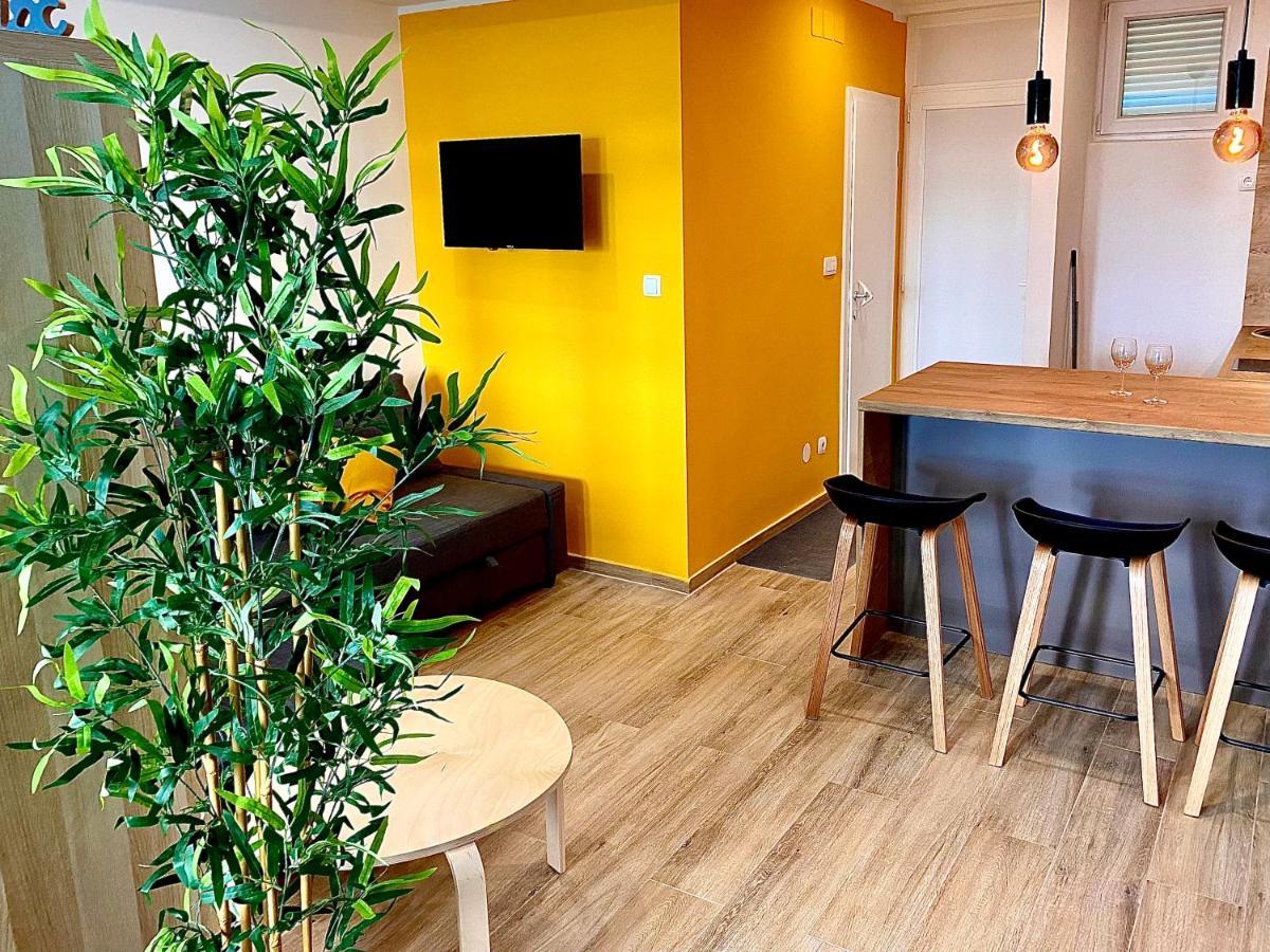 F&j Apartment Sveti Filip i Jakov